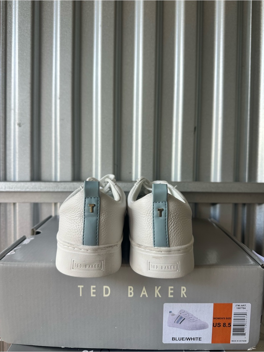 Ted Baker White Leather Sneakers with Blue/ White size 8.5 for Women - Picture 2 of 7